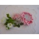 Peigne de cérémonie – fleur satin rose cœur bouton perle rose/strass – grosse fleur satin rose cœur tulle bords argentés